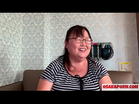 ❤️ Fett japanesch Mamm weist hir rieseg Titten a genéisst e Sexspiller. Eng 51 Joer al asiatesch Mamm schwätzt iwwer hir sexuell Erfahrung. Yukiko 1 OSAKAPORN fatty milf ❤️ Qualitéit Porno bei eis ❤