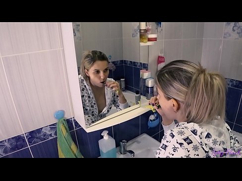 ❤️ Hack mat jonken an Pyjamas endet mëndlech kum an Arsch - Letty schwaarz ❤️ Qualitéit Porno bei eis ❤